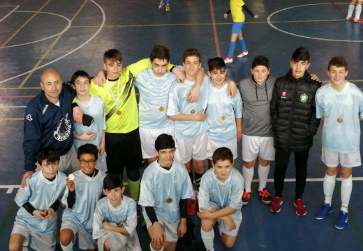 Os infantís das escolas deportivas municipais de Brión gañan o Campionato Intercomarcal da Liga de Fútbol Sala en Idade Escolar